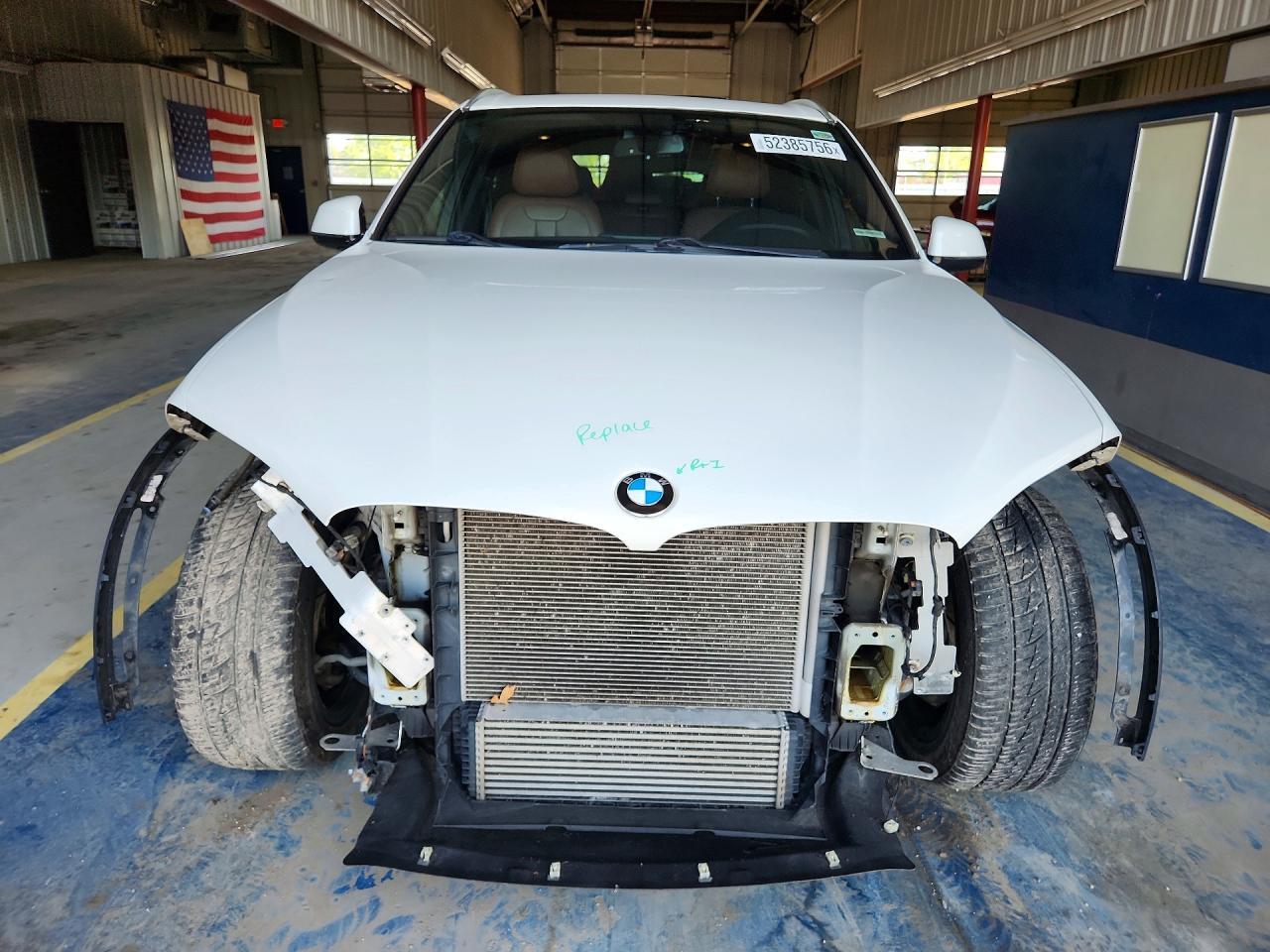 2017 BMW X5 xDrive35I - Фото 5