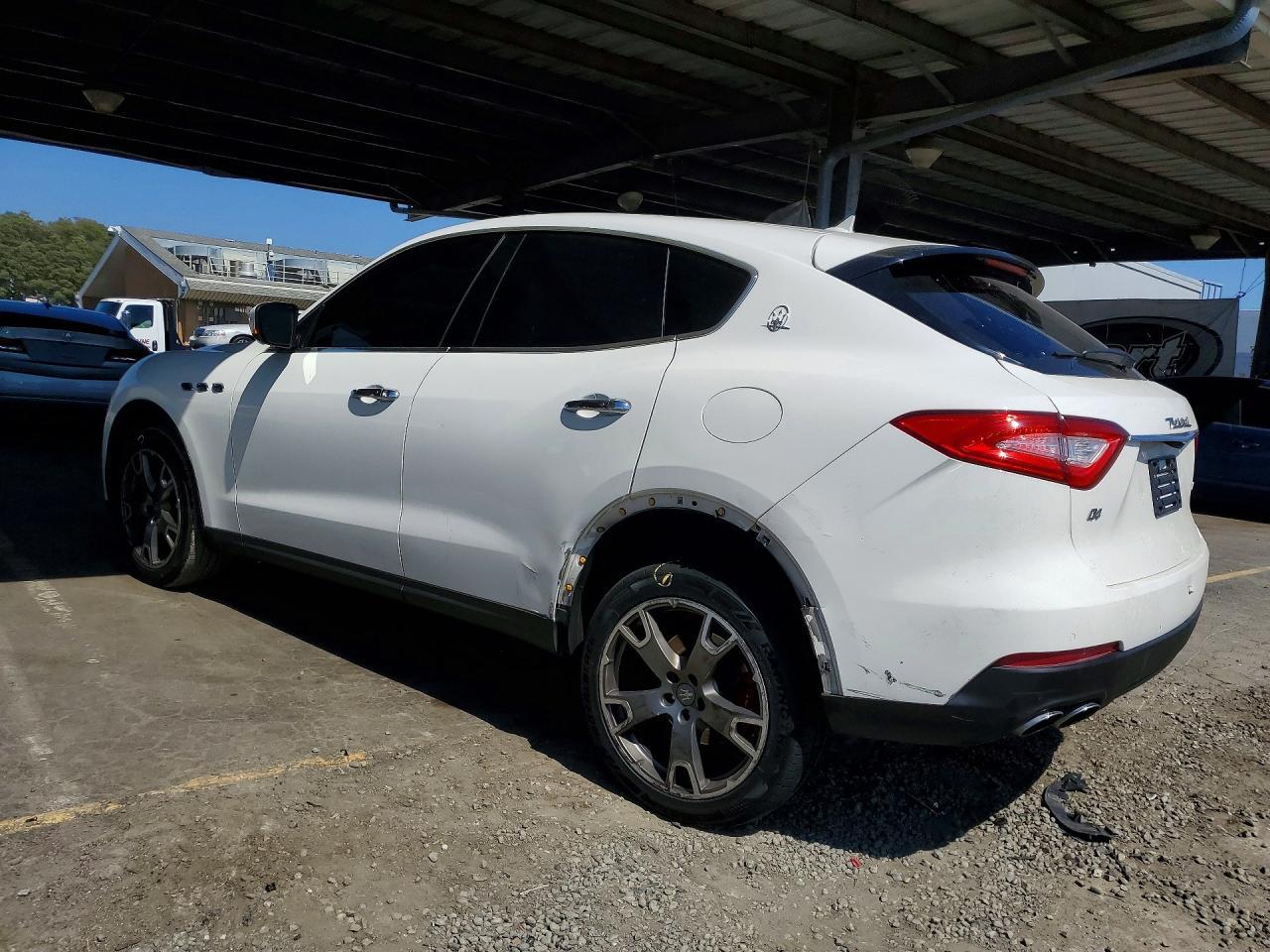 2018 Maserati Levante - Фото 2