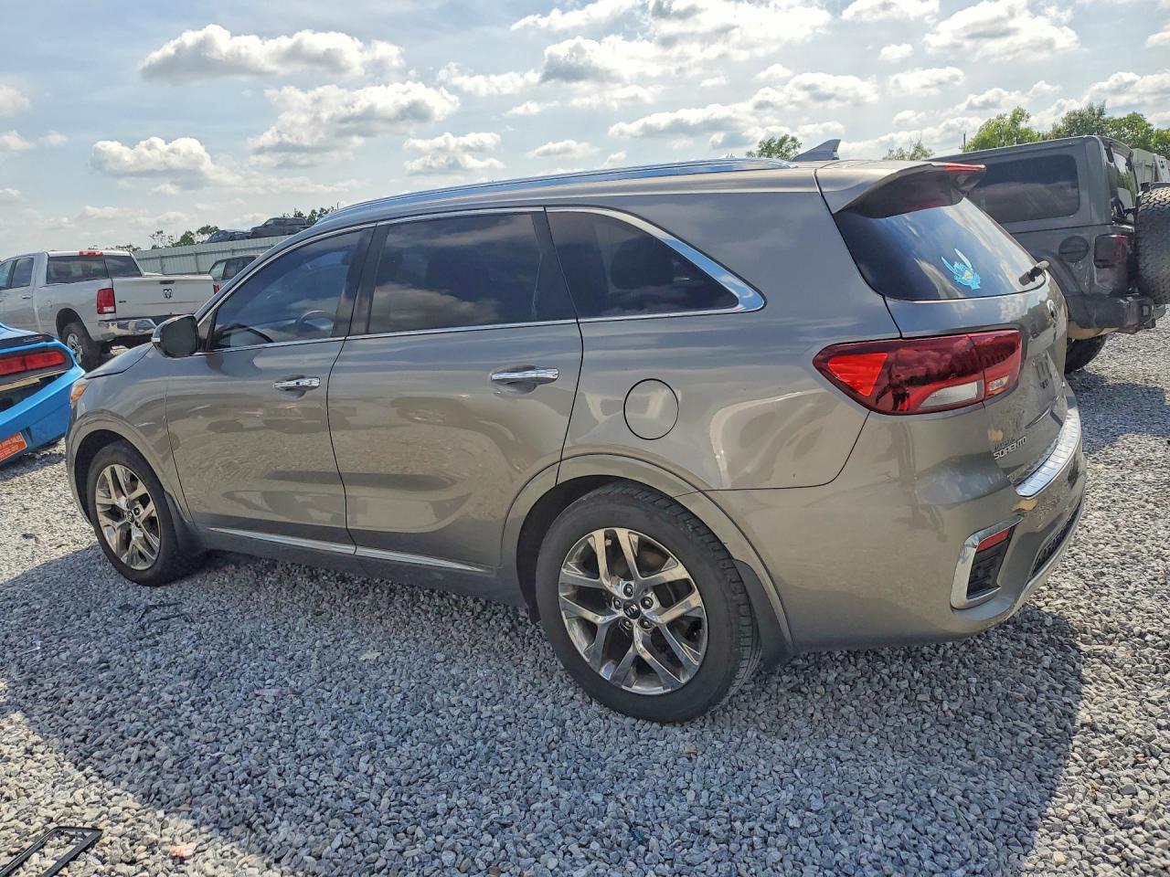 2019 Kia Sorento Sx Limited V6 - Image 2