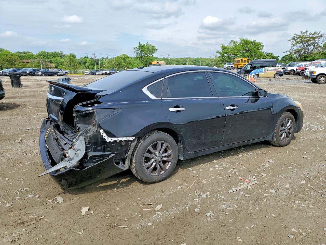2015 Nissan Altima 2.5 S - Фото 3