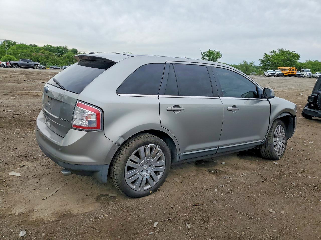 2008 Ford Edge - Image 3