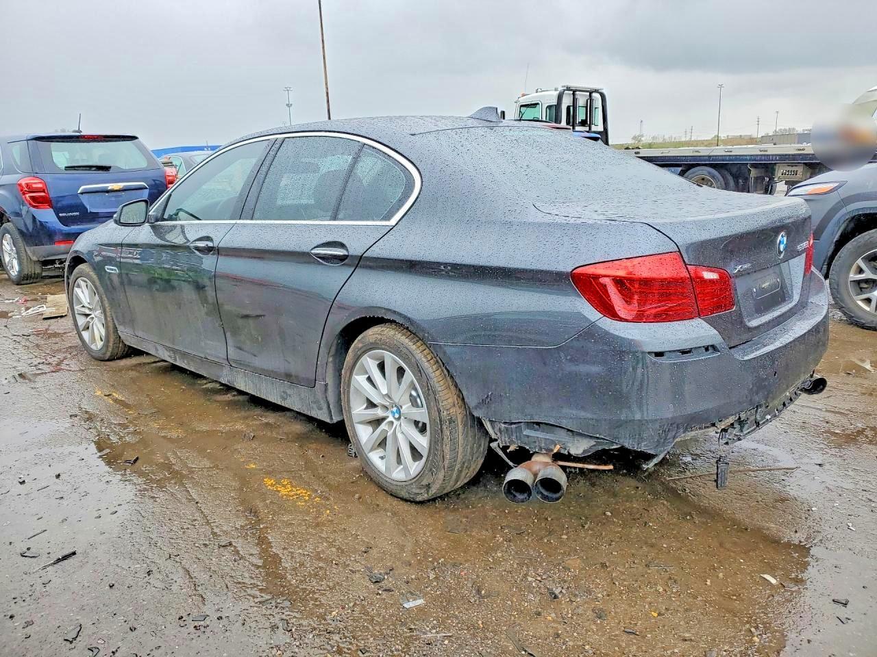 2016 BMW 535 Xi - Фото 2