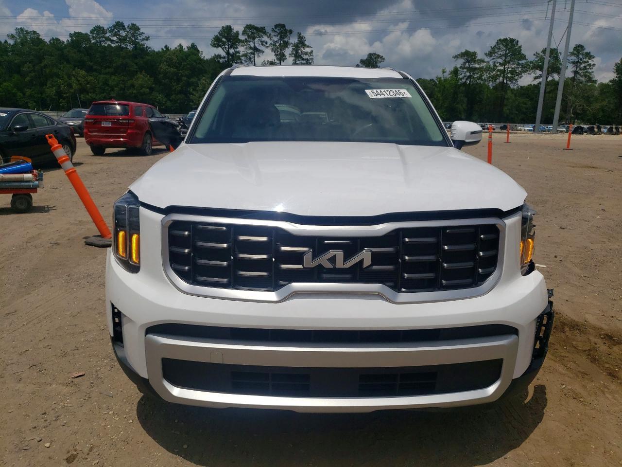 2024 Kia Telluride S - Image 5