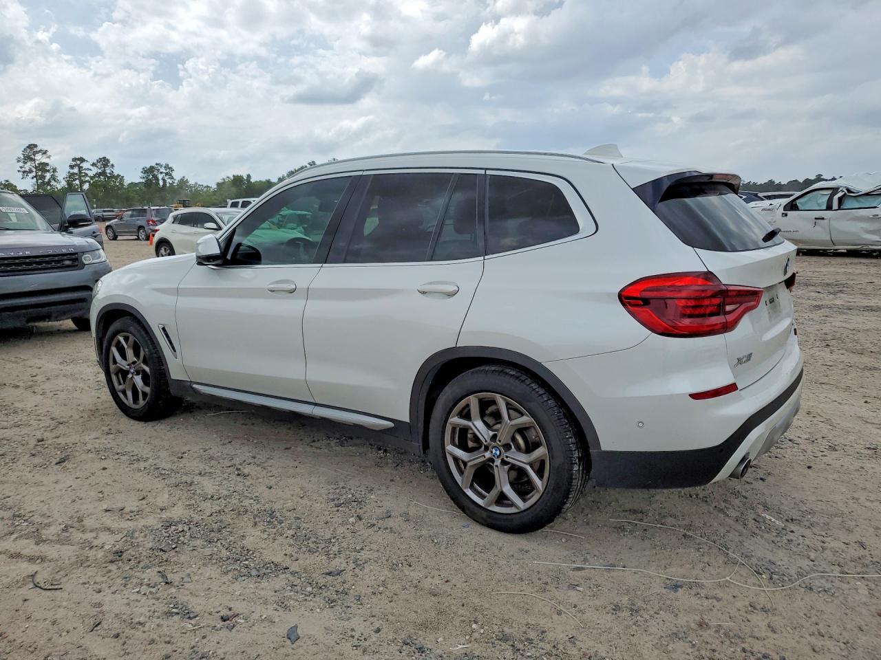 2021 BMW X3 Sdrive30I - Image 2