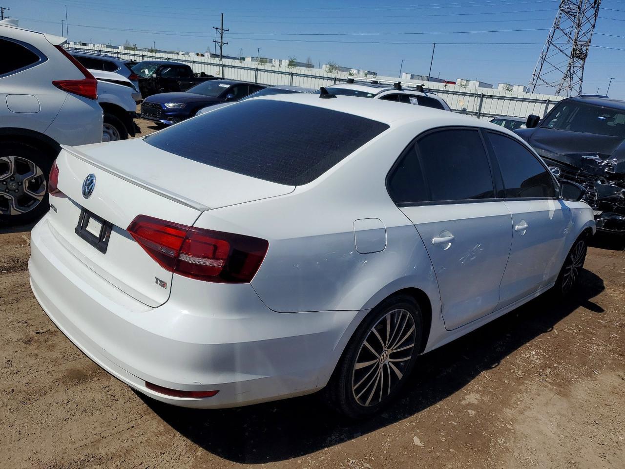 2016 Volkswagen Jetta Sport - Фото 3