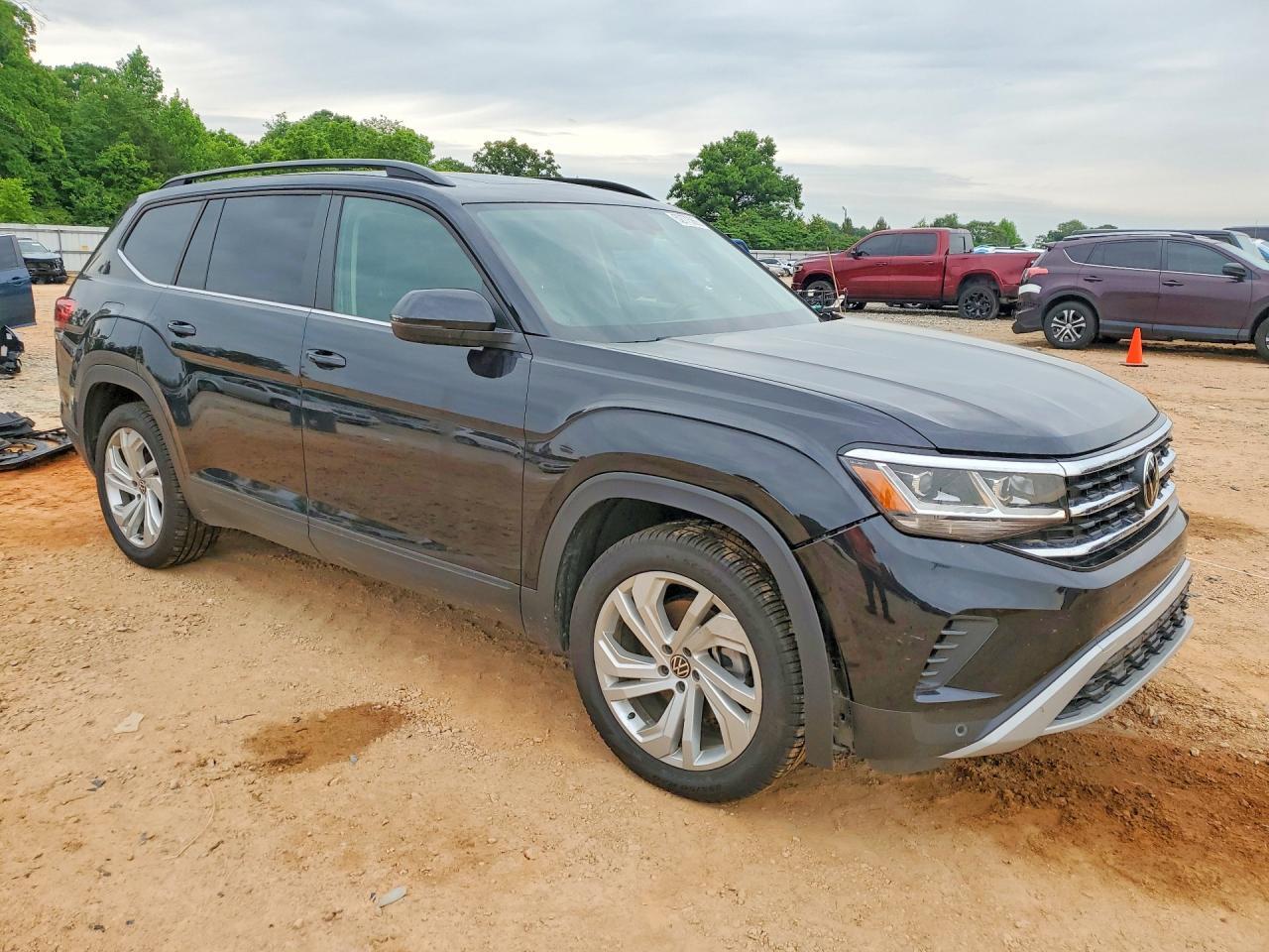 2022 Volkswagen Atlas Se - Фото 4