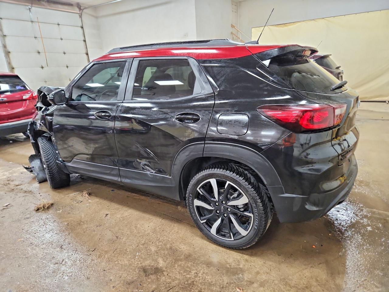 2024 Chevrolet Trailblazer Rs - Image 2