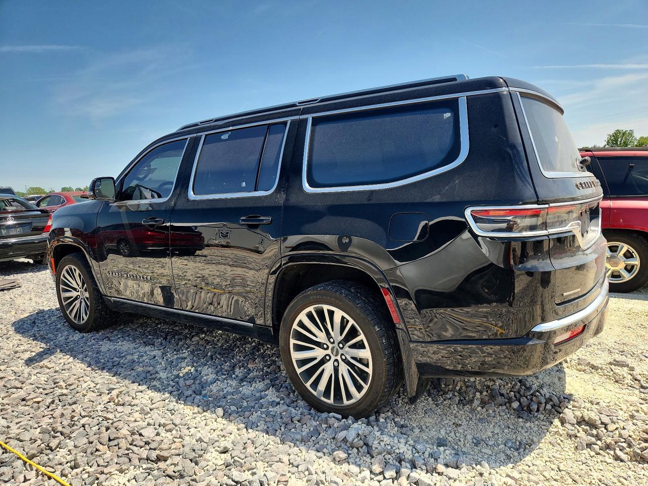 2022 Jeep Grand Wagoneer Series Iii - Image 2