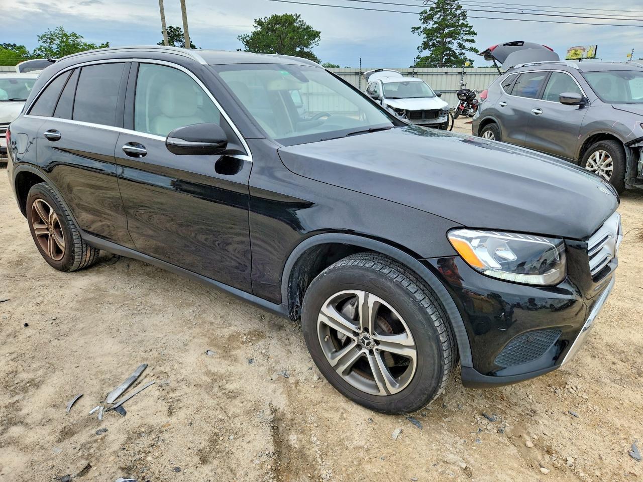 2019 Mercedes-Benz Glc 300 4Matic - Image 4