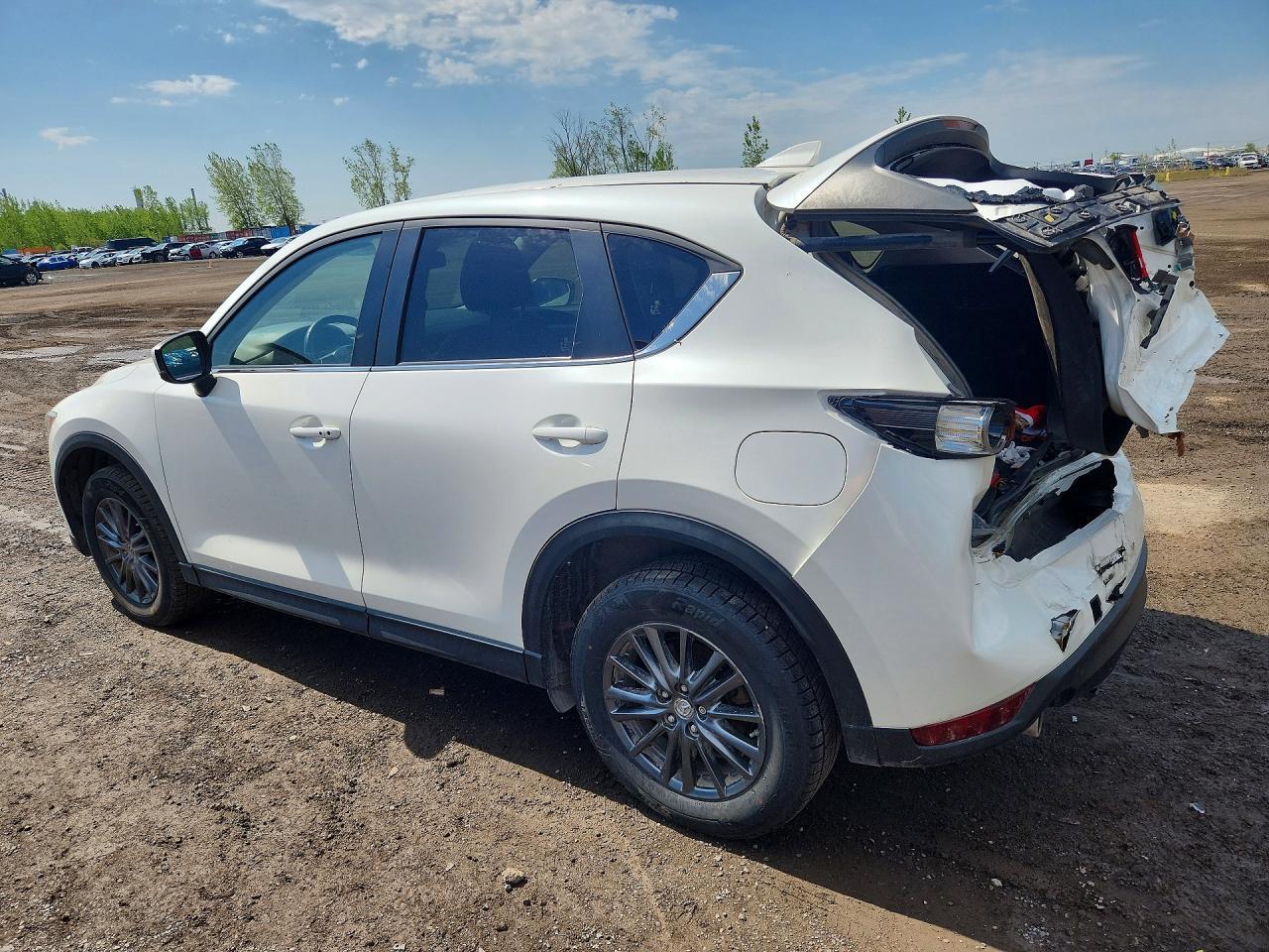 2019 Mazda Cx-5 Touring - Image 2