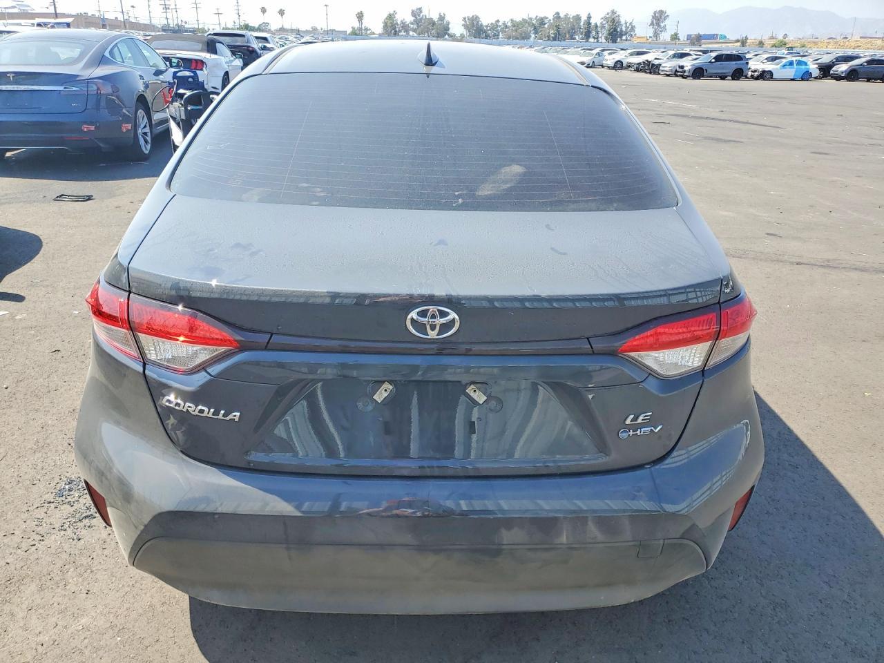 2026 Toyota Corolla Hybrid Le - Фото 6