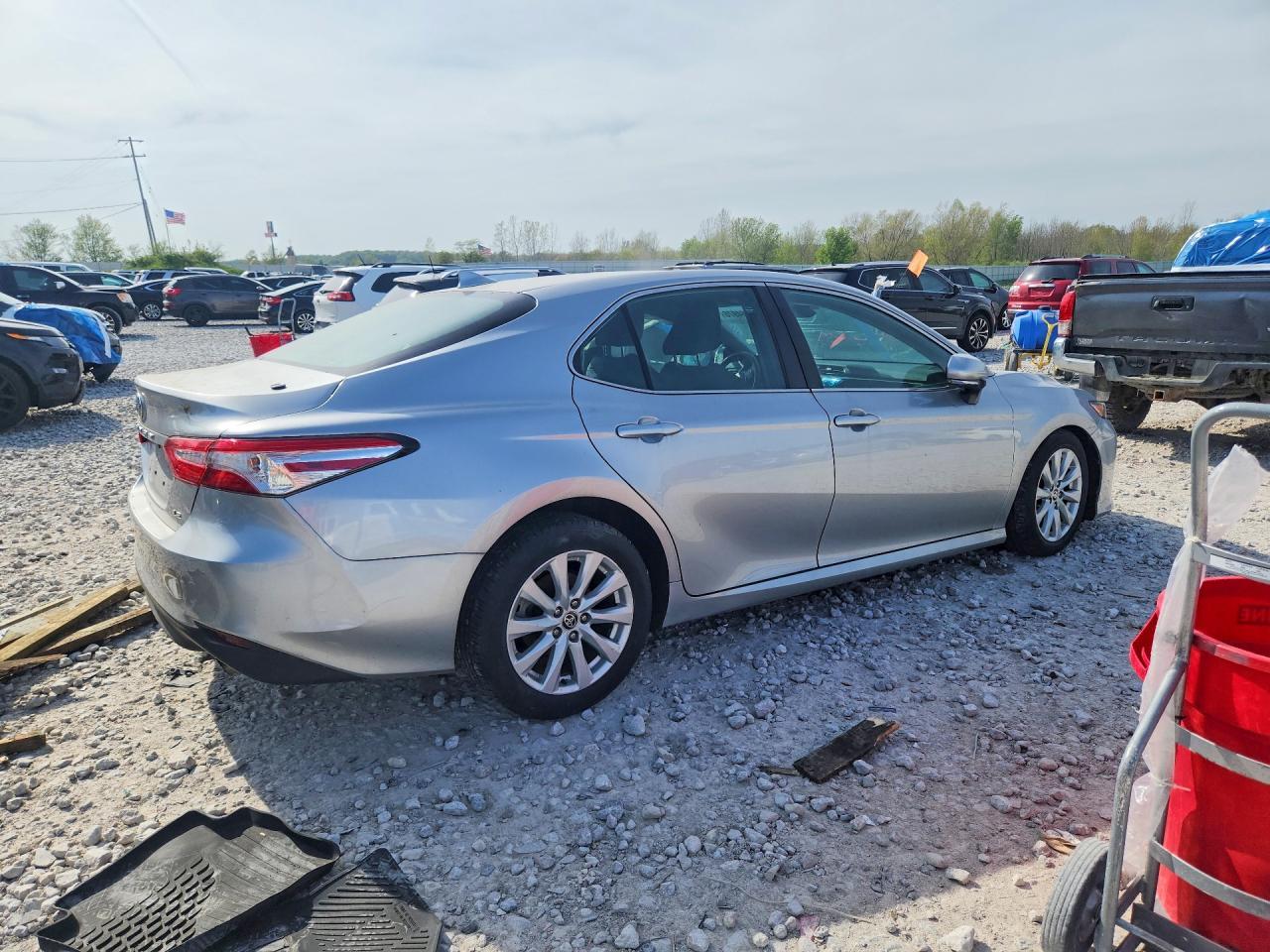 2020 Toyota Camry Le - Image 3