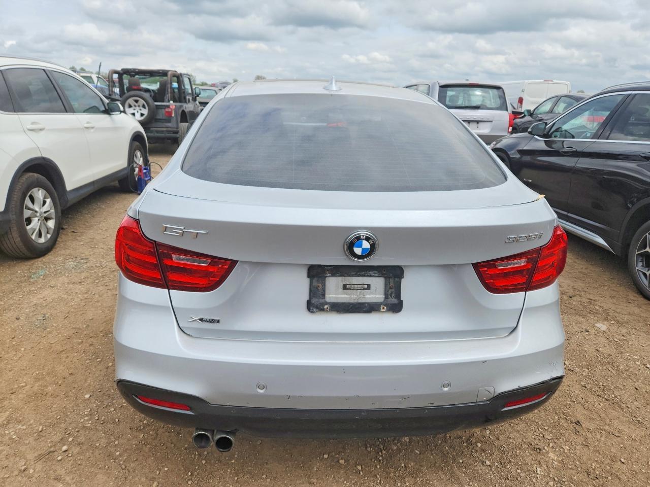 2015 BMW 328 Xigt - Фото 6