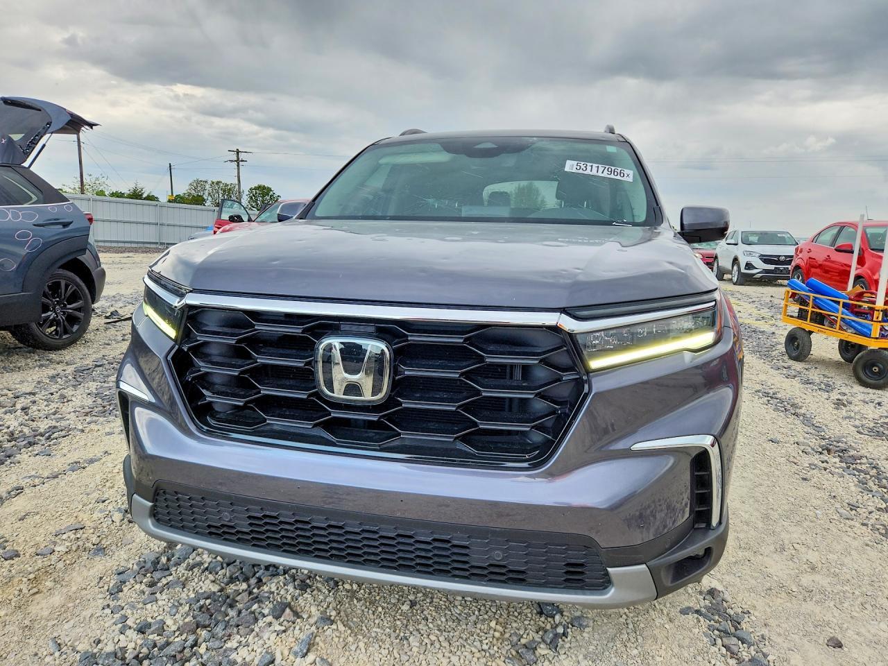 2025 Honda Pilot Touring - Image 5