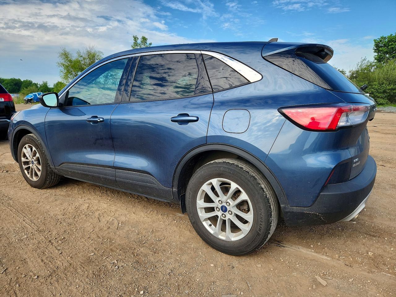 2020 Ford Escape Se - Фото 2