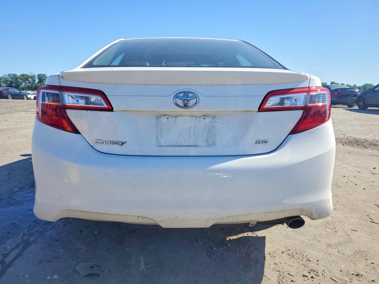 2012 Toyota Camry Se - Фото 6