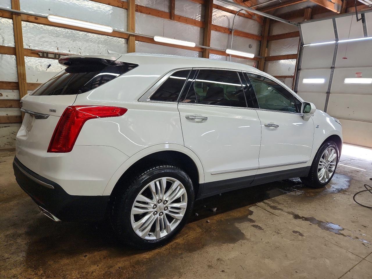 2018 Cadillac Xt5 Premium Luxury - Фото 3
