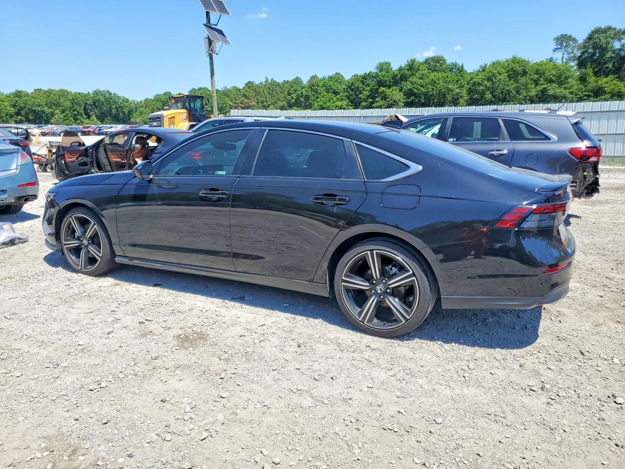2024 Honda Accord Hybrid Sport - Image 2