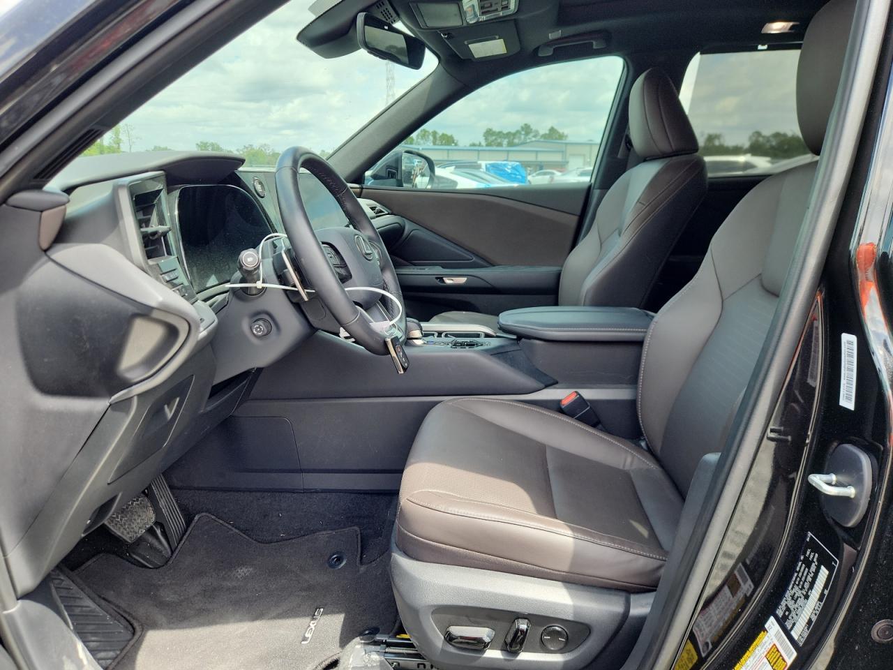 2025 Lexus Tx 350 Premium - Image 7
