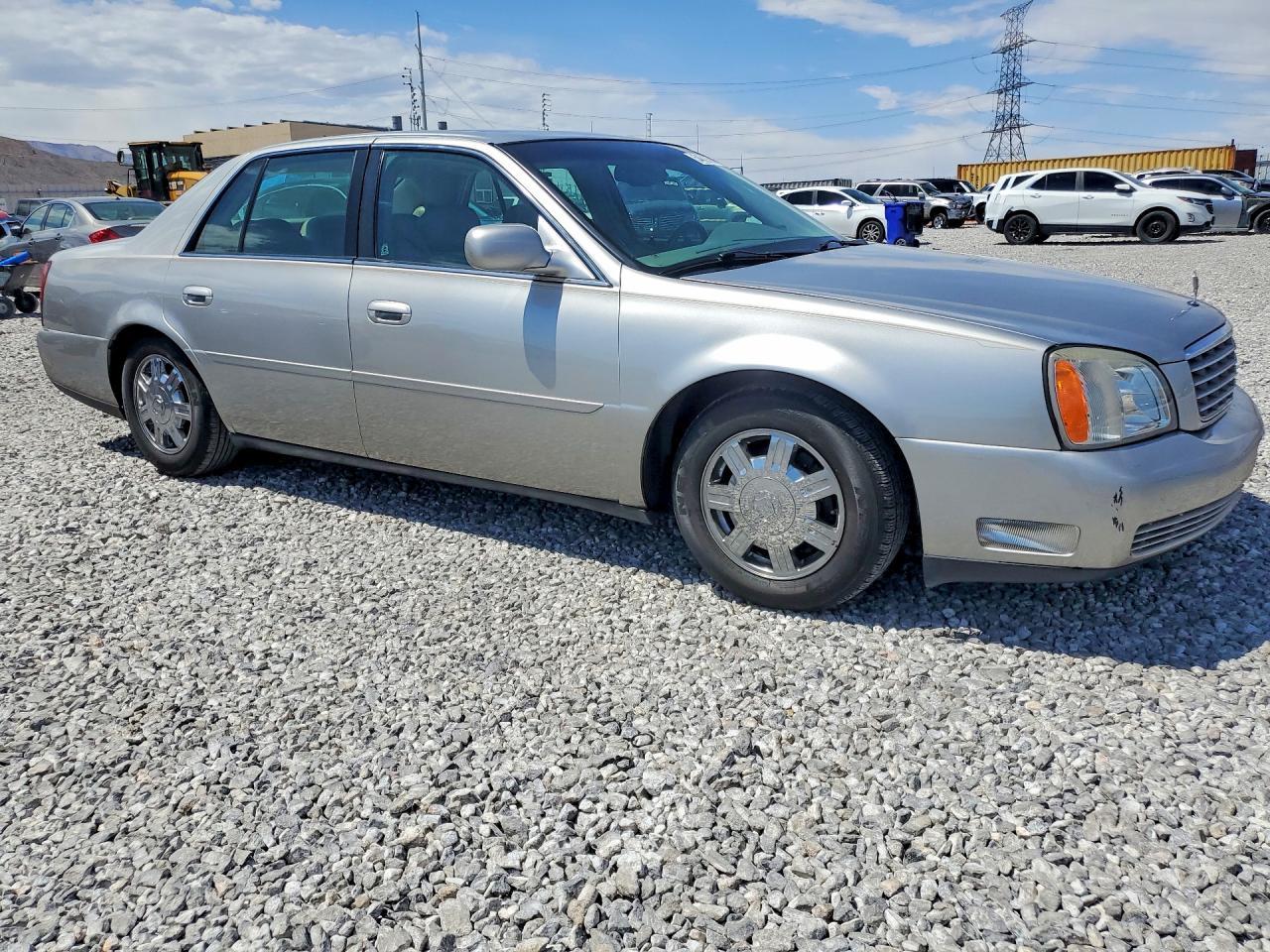 2005 Cadillac Deville - Image 4