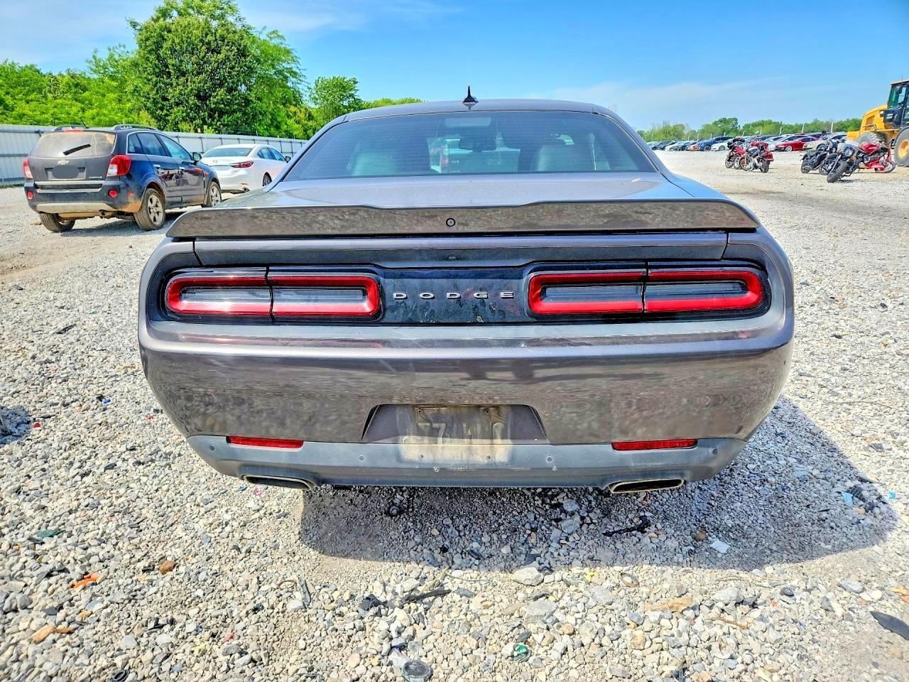 2016 Dodge Challenger Sxt - Фото 6