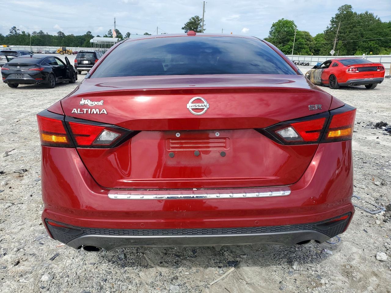 2021 Nissan Altima Sr - Фото 6