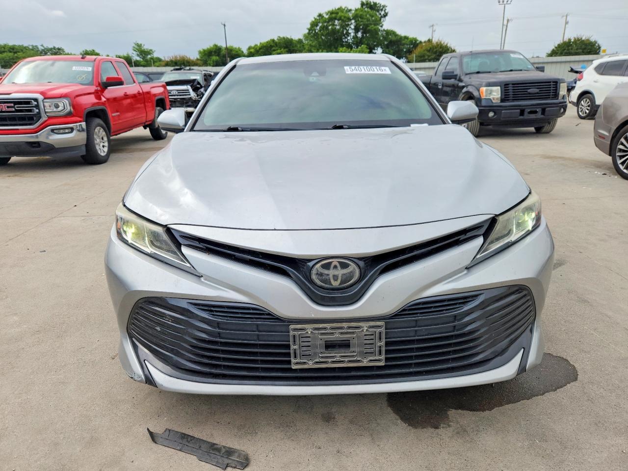 2018 Toyota Camry Le - Image 5