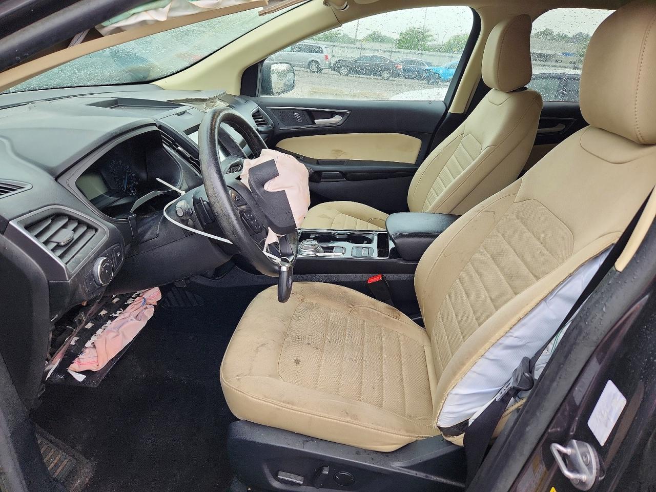 2020 Ford Edge Se - Image 7