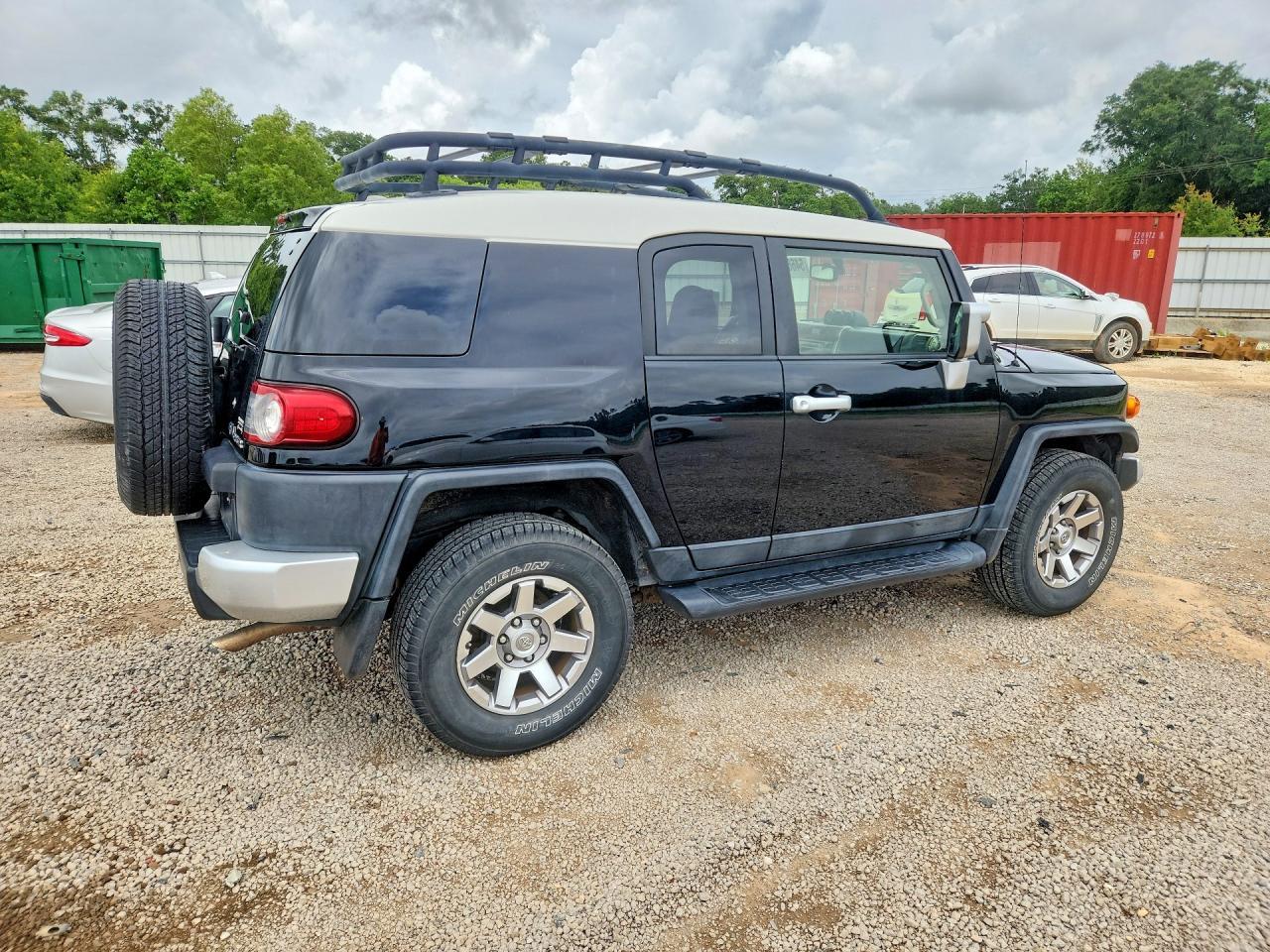 2014 Toyota Fj Cruiser Base - Фото 3