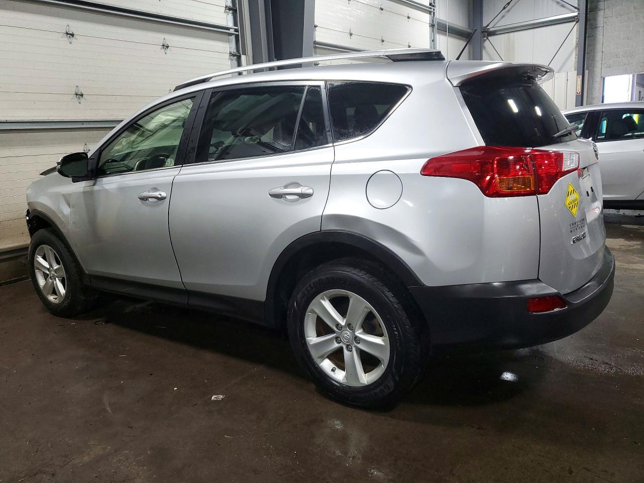 2013 Toyota Rav4 Xle - Фото 2