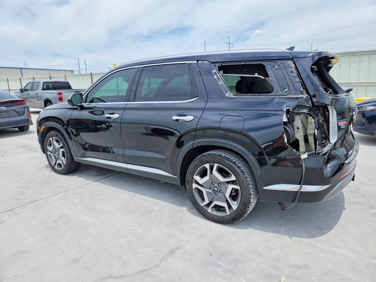 2024 Hyundai Palisade Limited - Фото 2