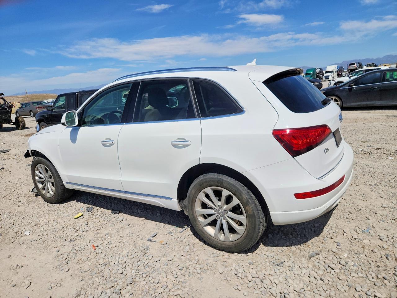 2015 Audi Q5 Premium Plus - Image 2