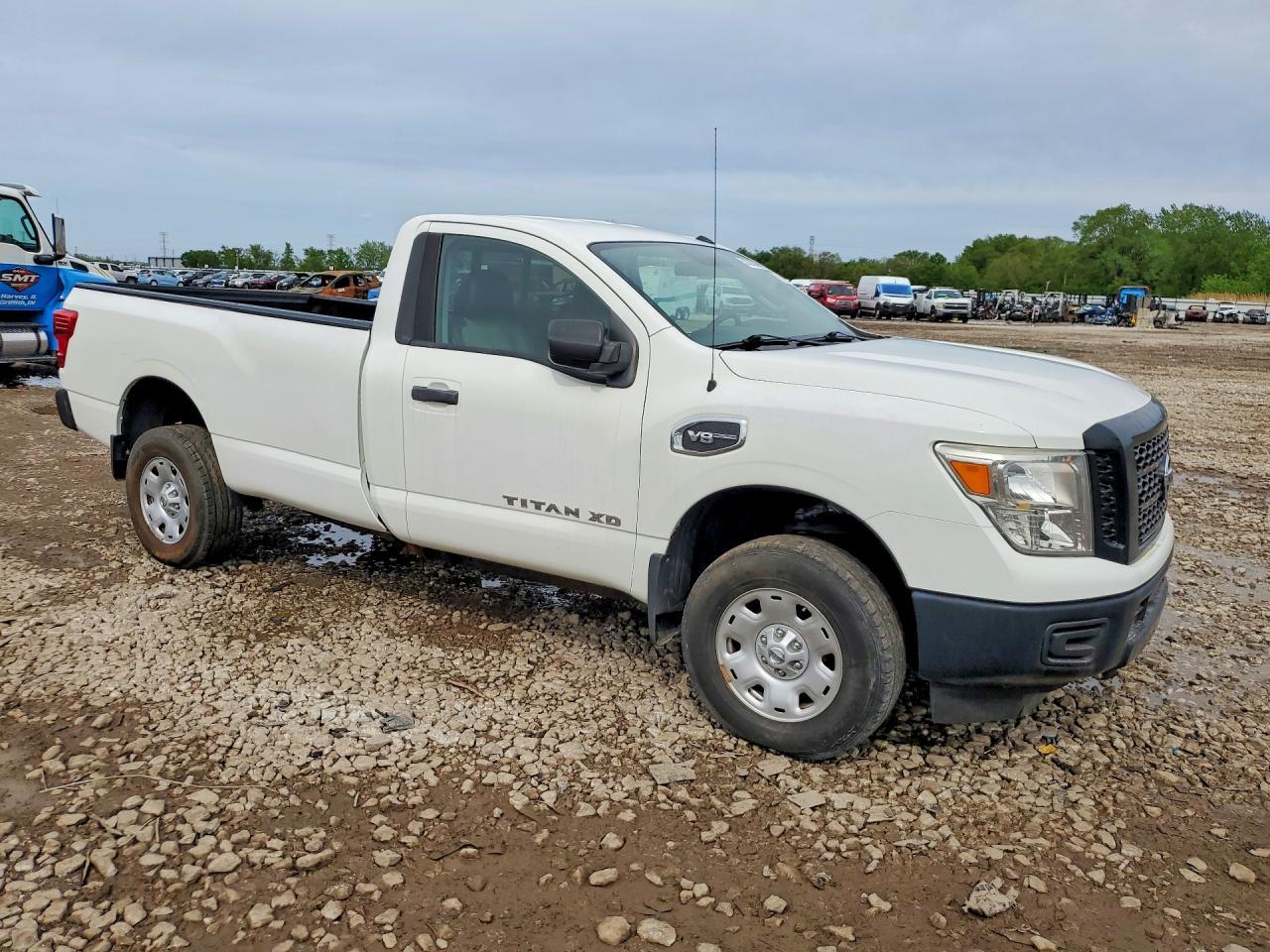 2019 Nissan Titan Xd S - Фото 4