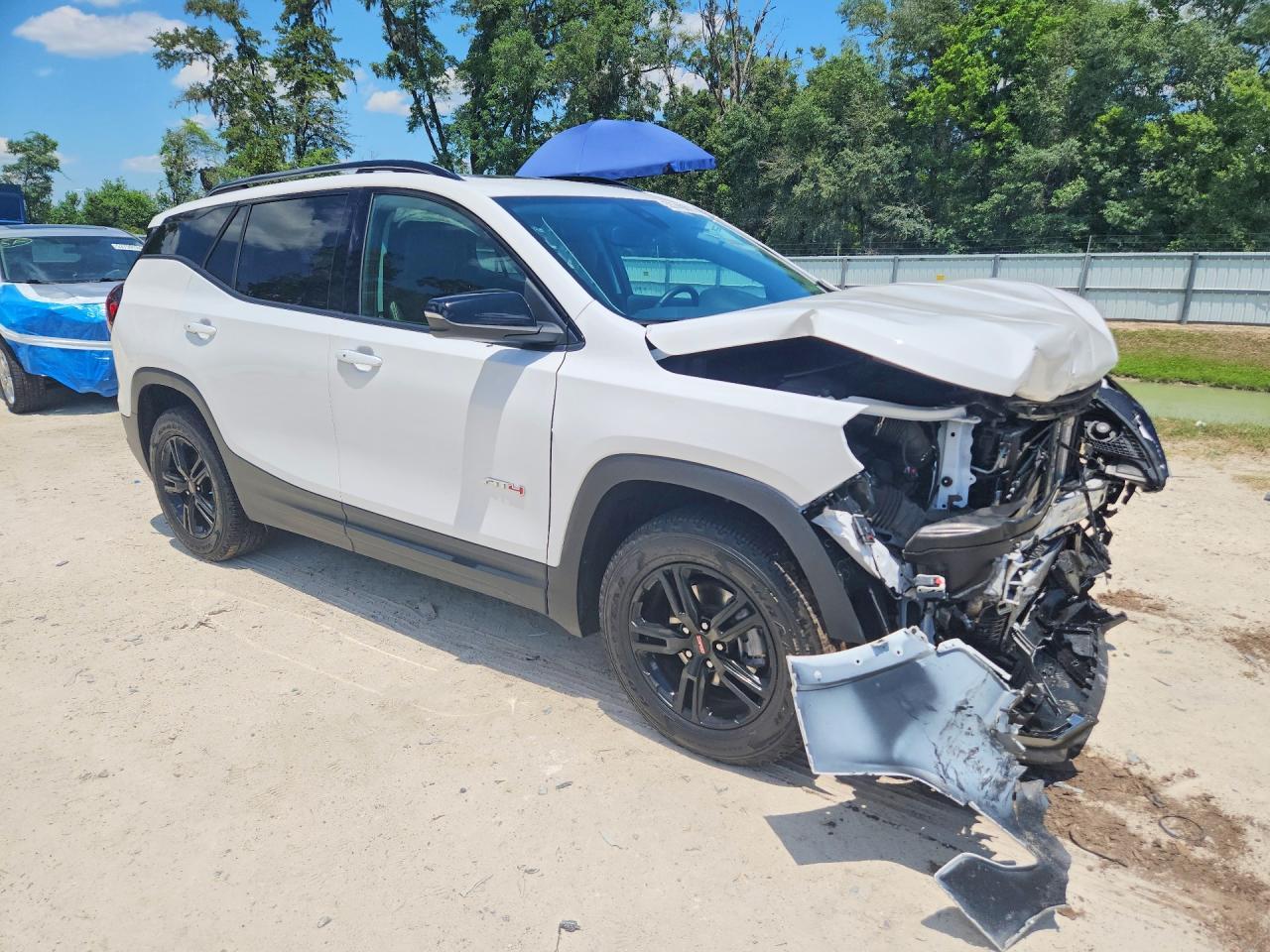 2024 GMC Terrain At4 - Фото 4