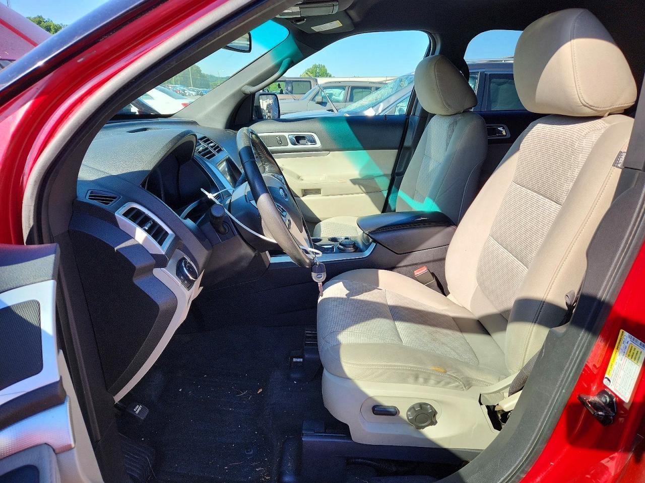 2011 Ford Explorer Xlt - Image 7