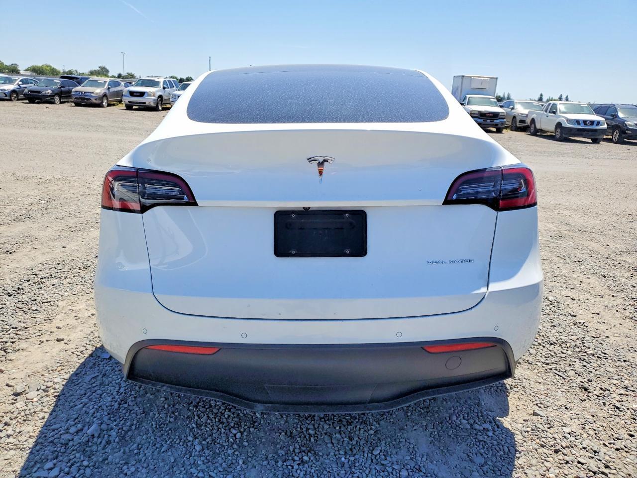 2021 Tesla Model Y - Фото 6