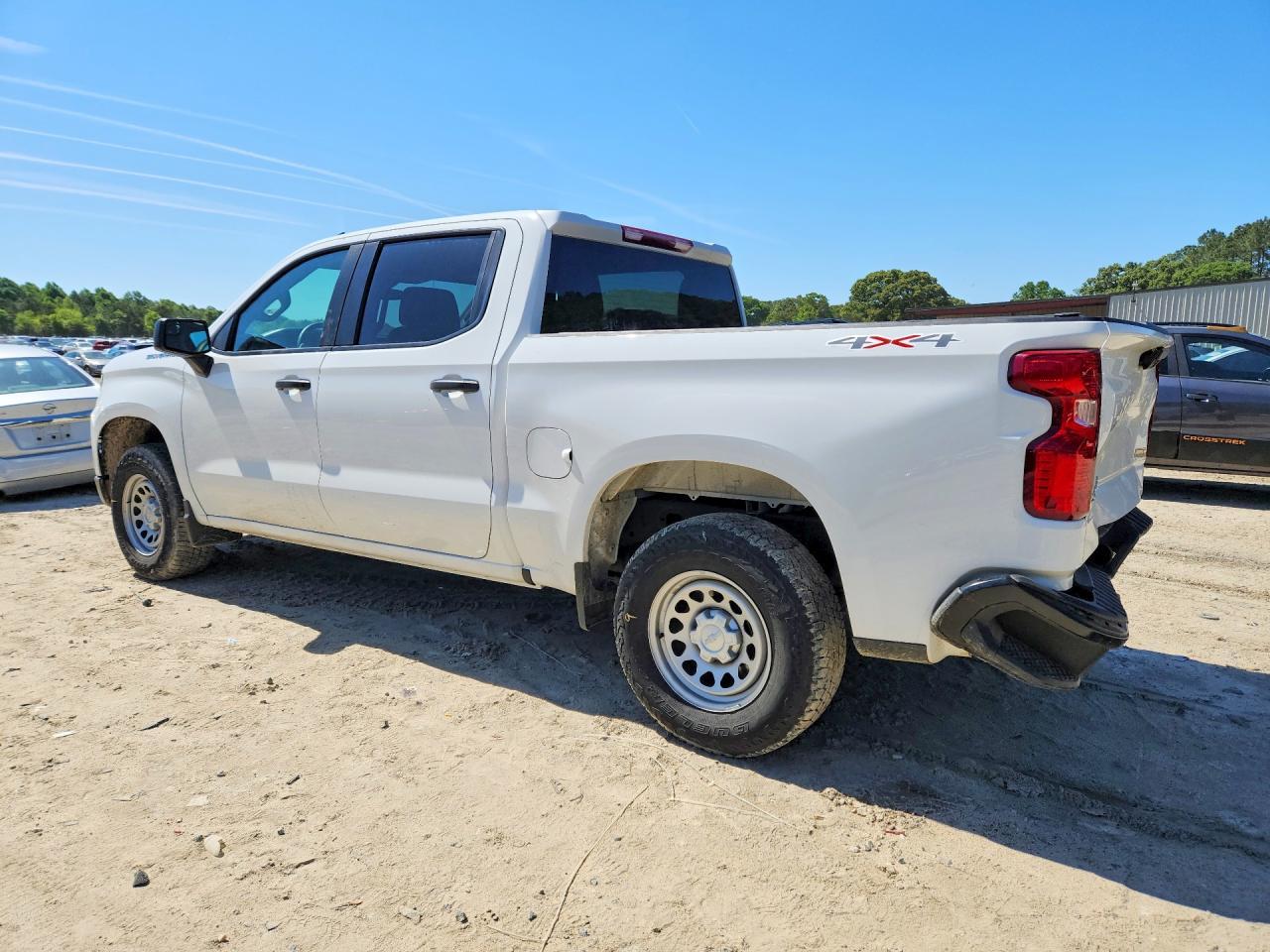 2025 Chevrolet Silverado K1500 - Image 2
