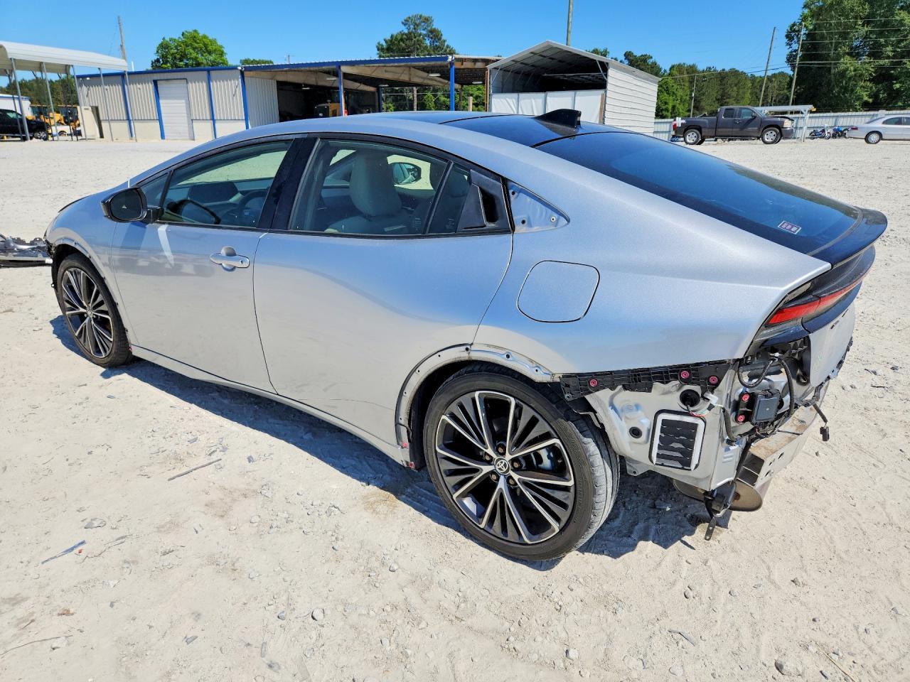 2023 Toyota Prius Xle - Image 2