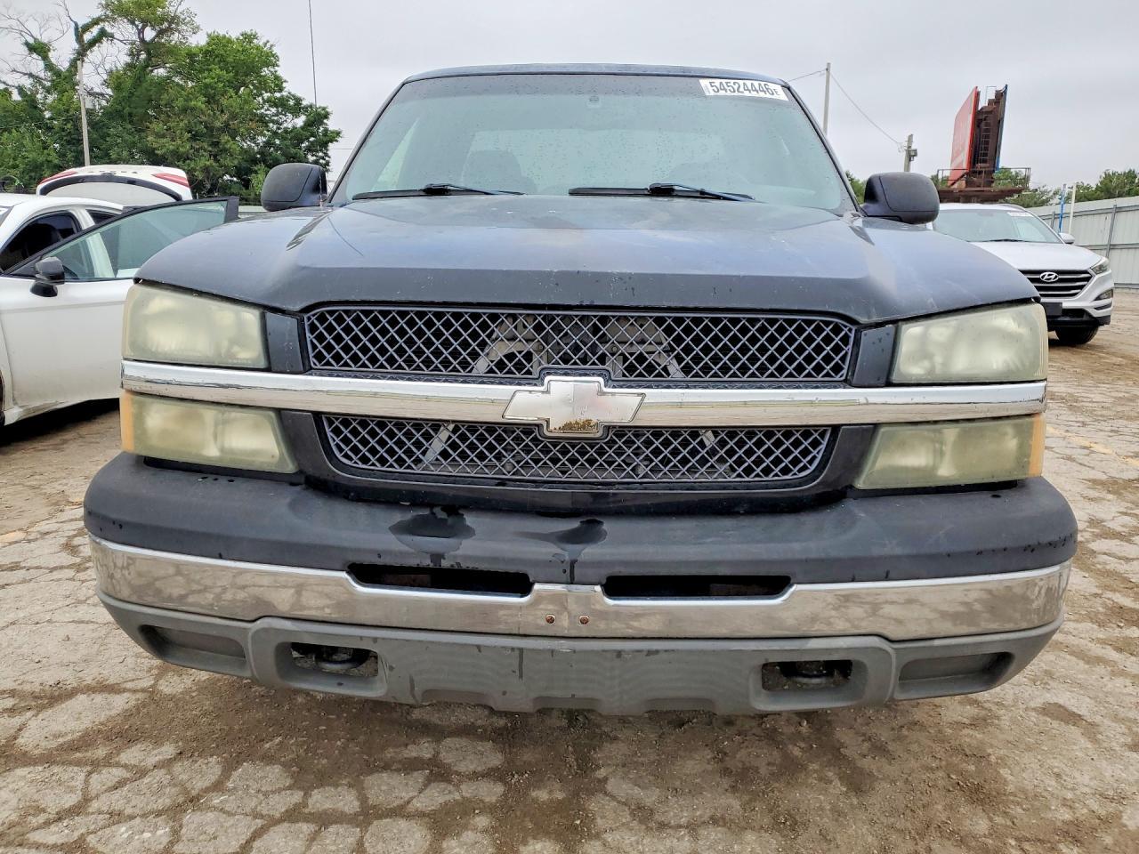 2003 Chevrolet Silverado C1500 - Image 5
