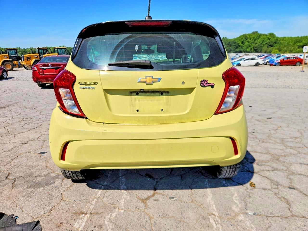 2018 Chevrolet Spark Ls - Image 6