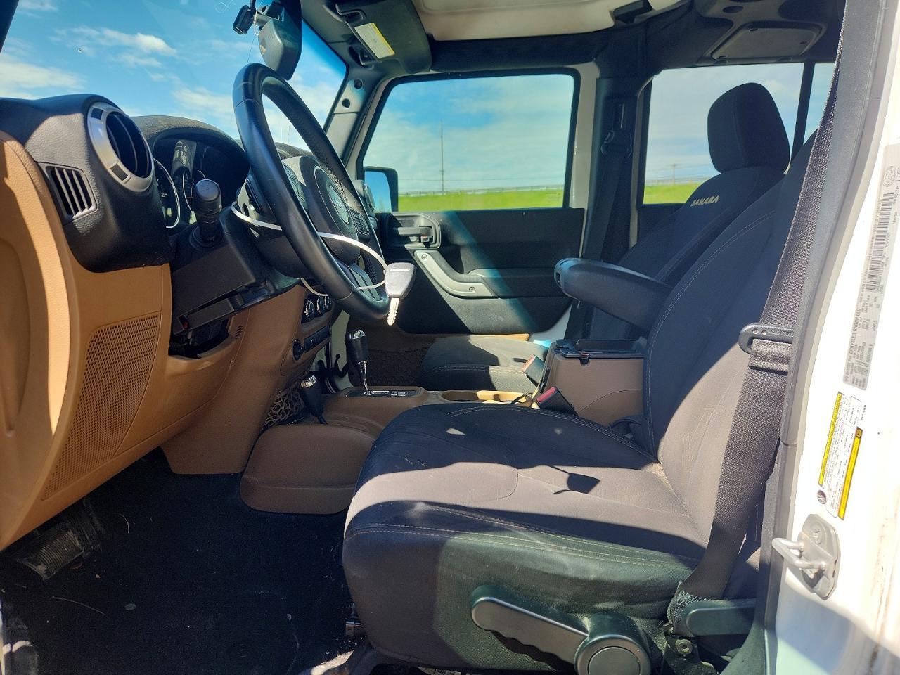 2015 Jeep Wrangler Unlimited Sahara - Фото 7