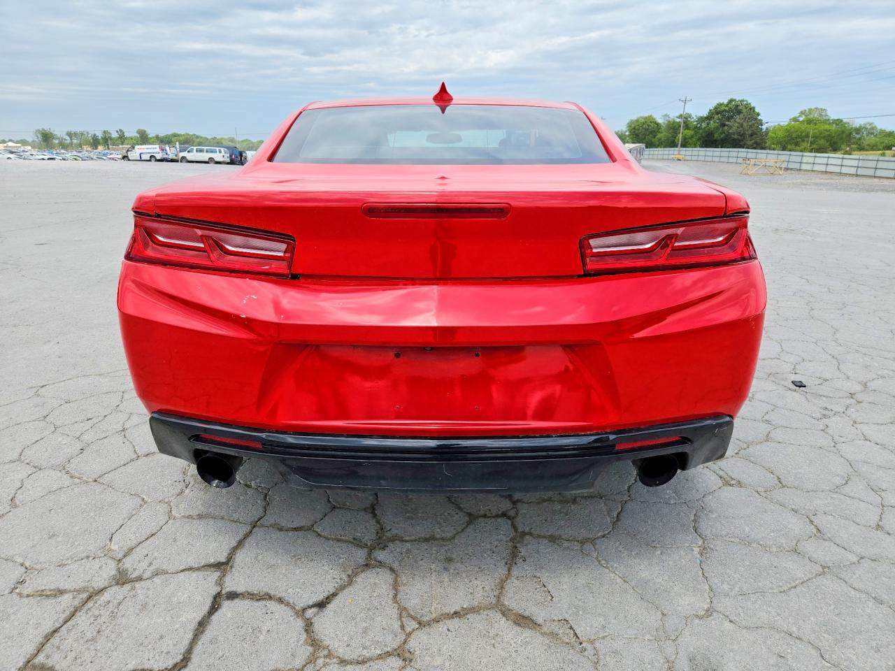 2017 Chevrolet Camaro Ls - Image 6