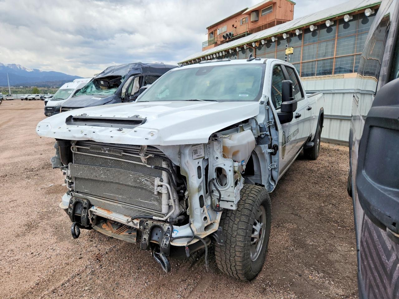 2024 GMC Sierra - Фото 2