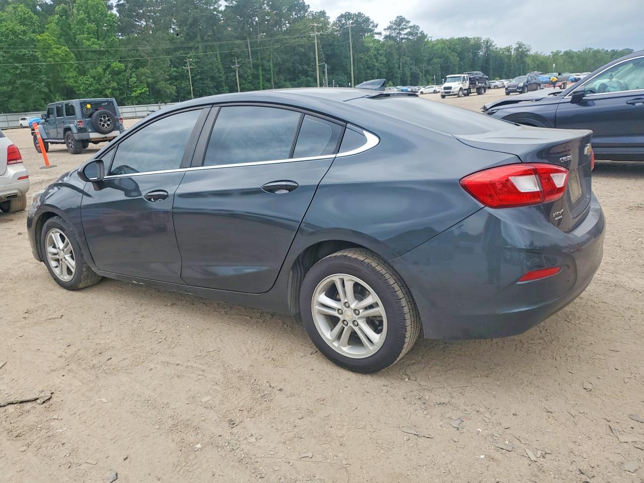 2018 Chevrolet Cruze Lt - Фото 2