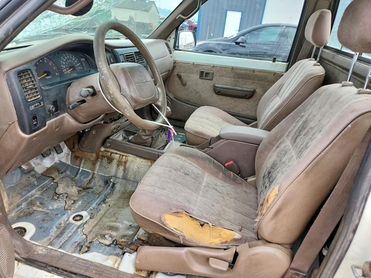 1998 Toyota Tacoma Base - Фото 7