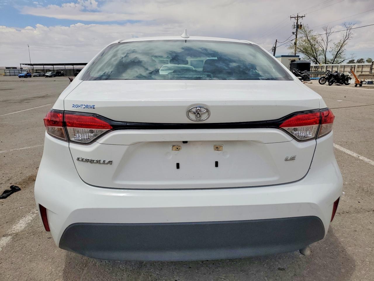 2024 Toyota Corolla Le - Фото 6