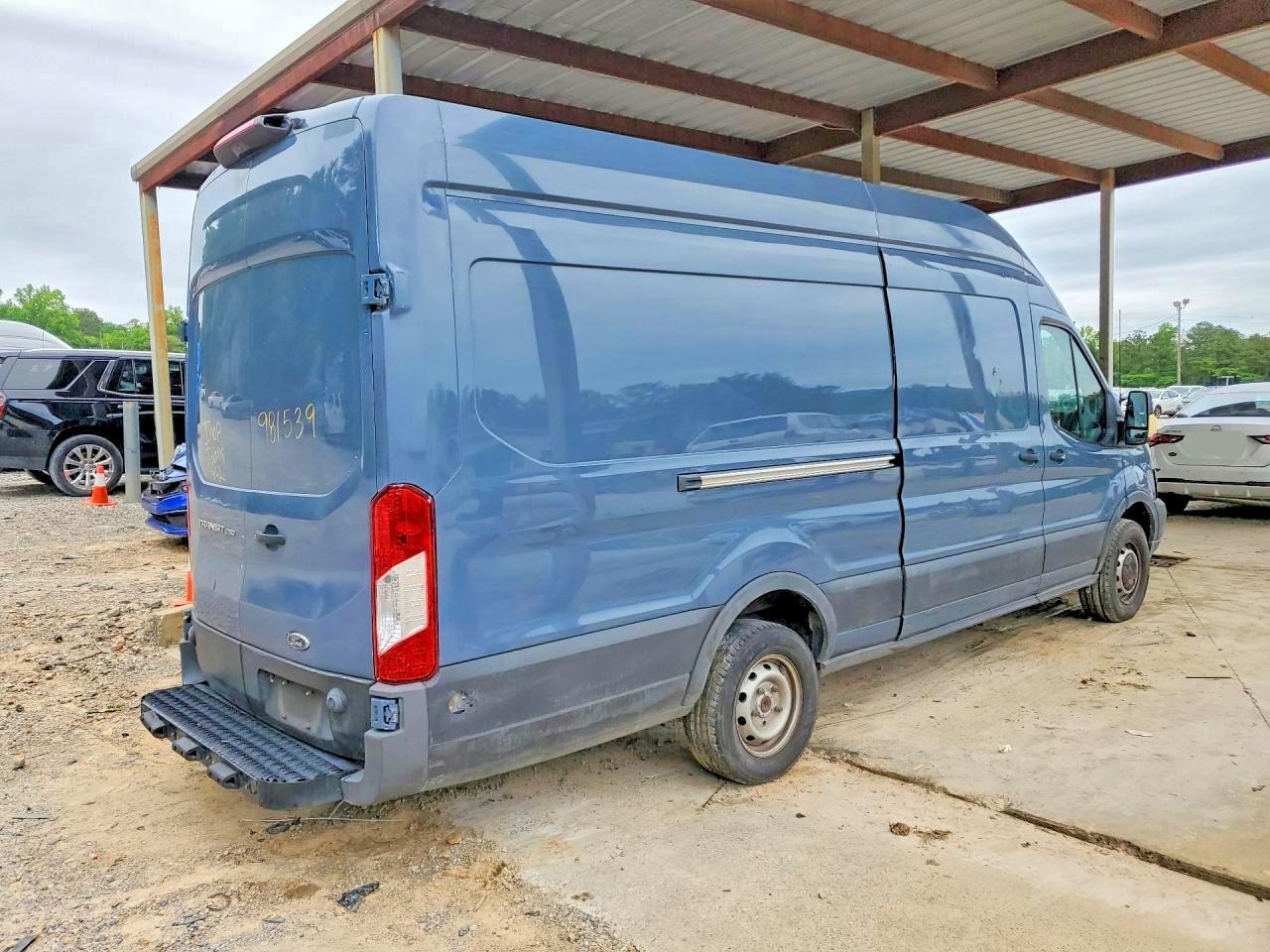 2019 Ford Transit T-250 - Фото 3