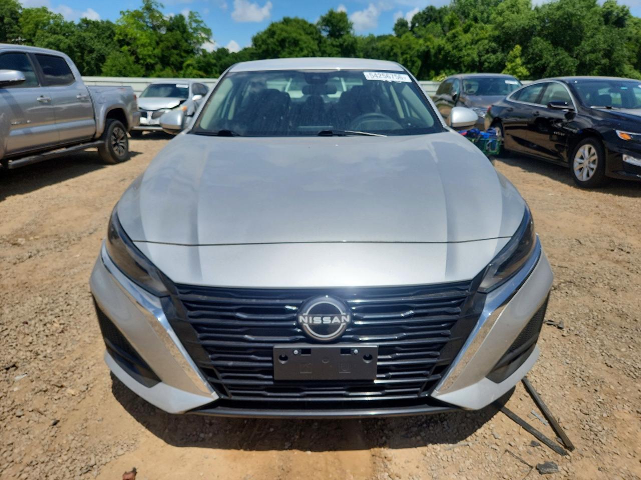 2023 Nissan Altima S - Фото 5