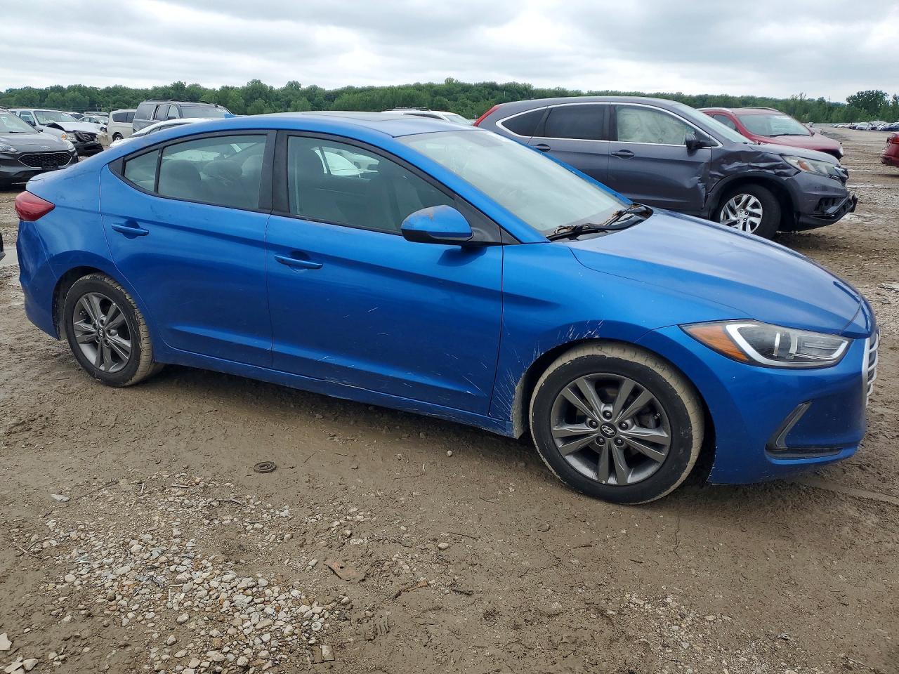 2018 Hyundai Elantra Value Edition - Фото 4