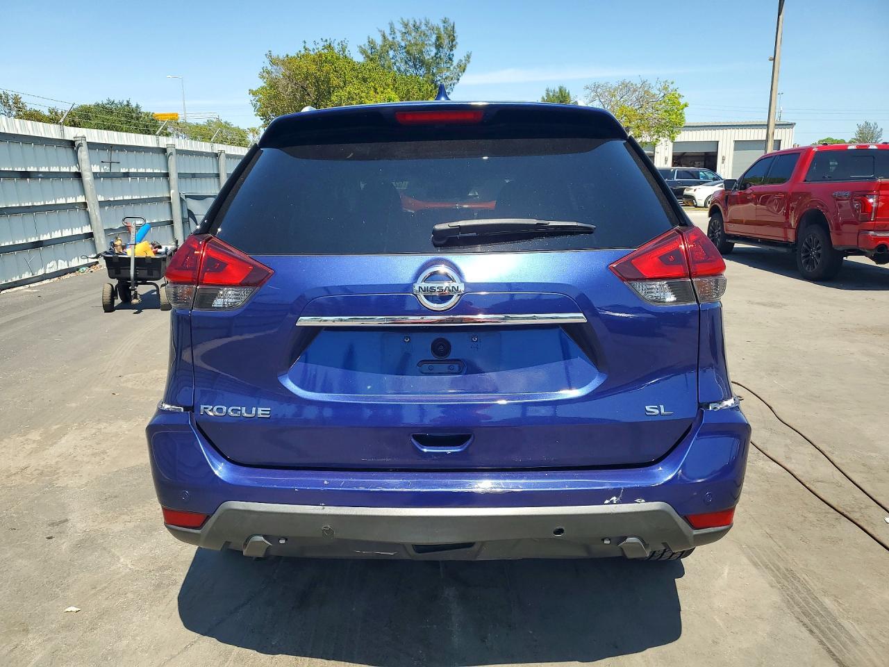 2020 Nissan Rogue Sl - Фото 6